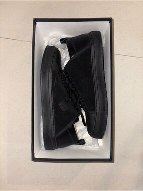 Men's Black Suede Low-Profile Sneakers